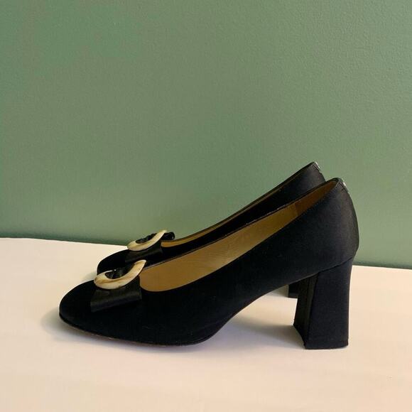 Vintage Jaime Mascaro Black Satin Bow Pumps Heels Size 7.5 - Picture 2 of 8